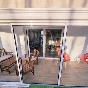 Hébergement de vacances Maison Chaleureuse, Villepinte (Seine-Saint-Denis)
